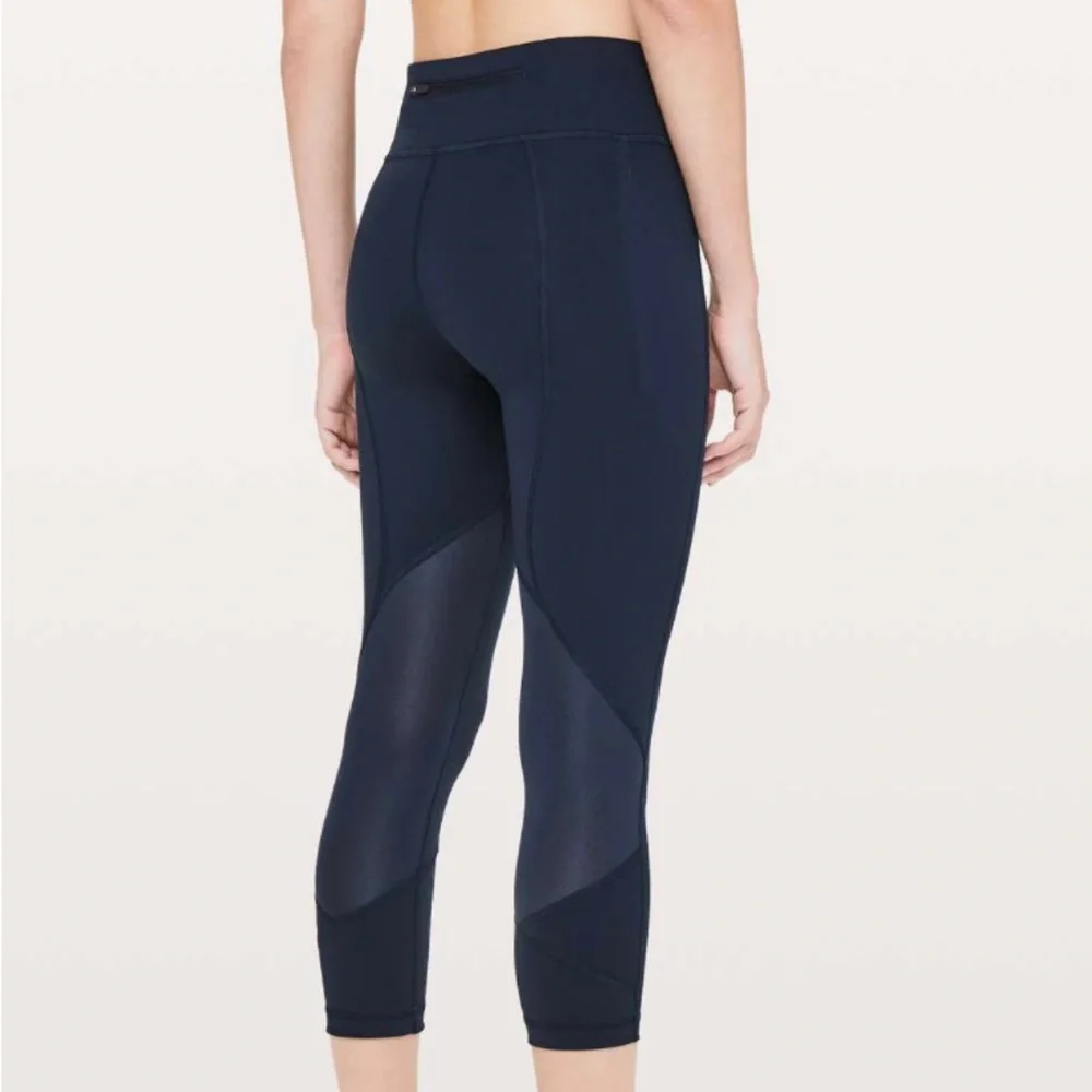 Lululemon Pace Rival Crop Leggings Size 4